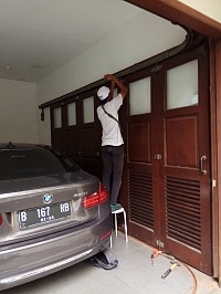 Spesialis service pintu Garasi 081314749953 Jakarta,Bekasi,Depok,Tangerang,Bogor